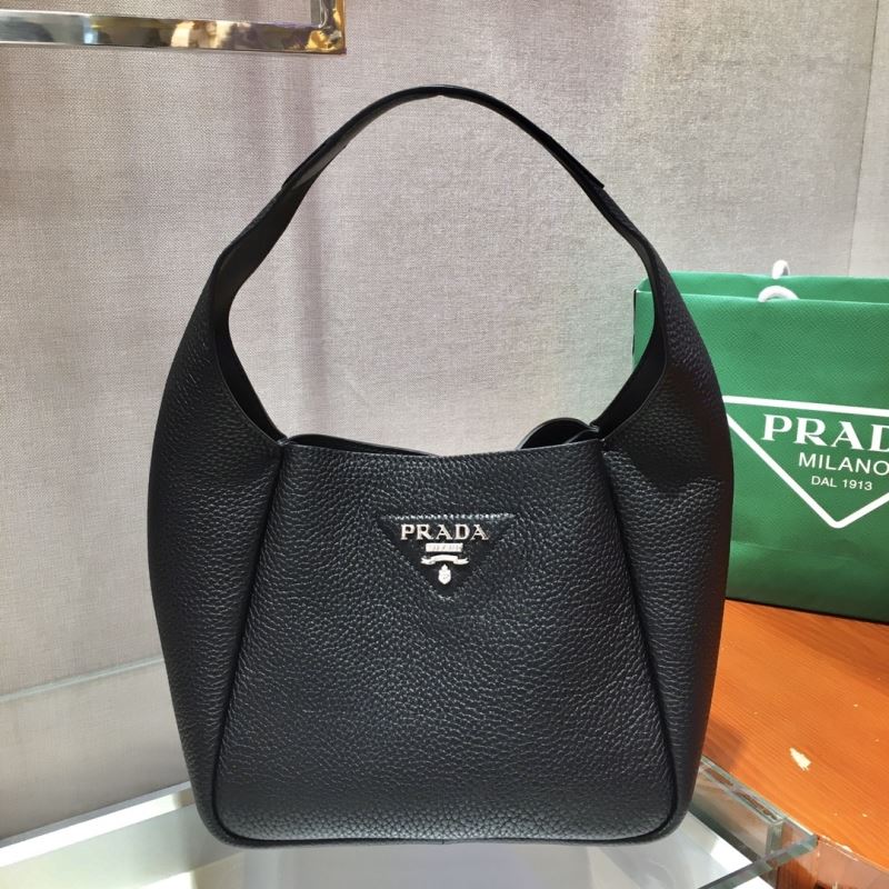 Pra*a bucket bags